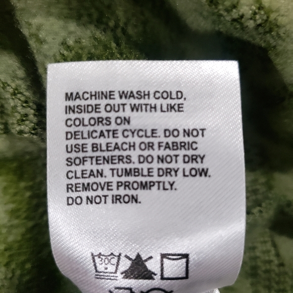 NWT Avalanche Outdoor Rossmore 1/4 Snap Button Pullover Green Size Large - Picture 13 of 16